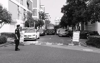 寶馬車逆行引發(fā)物業(yè)沖突，破胎器爭議再引關(guān)注